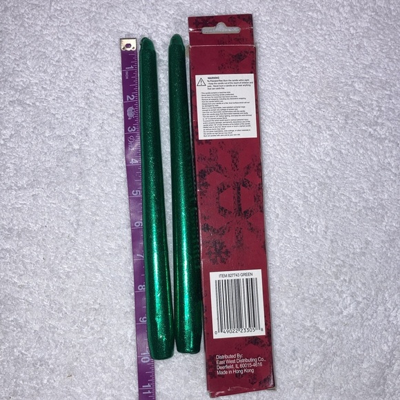 Vintage cherished home green glittered taper candles 10” - Picture 4 of 6
